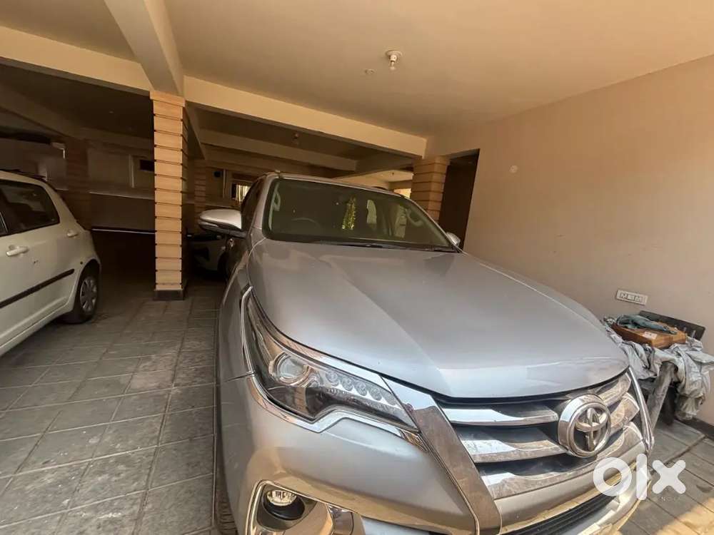 Toyota Fortuner 2017 Diesel 64500 Km Driven