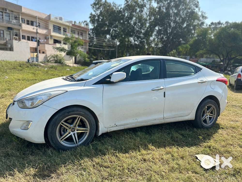 Hyundai Elantra Diesel 2014 Diesel Automatic Well Maintained