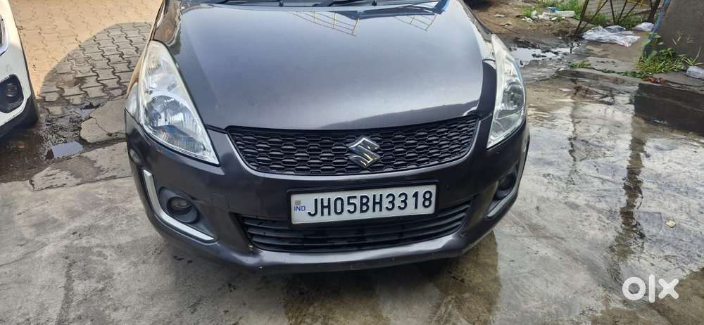 Maruti Suzuki Swift Vxi 1.2 Abs Bs-iv, 2015, Petrol