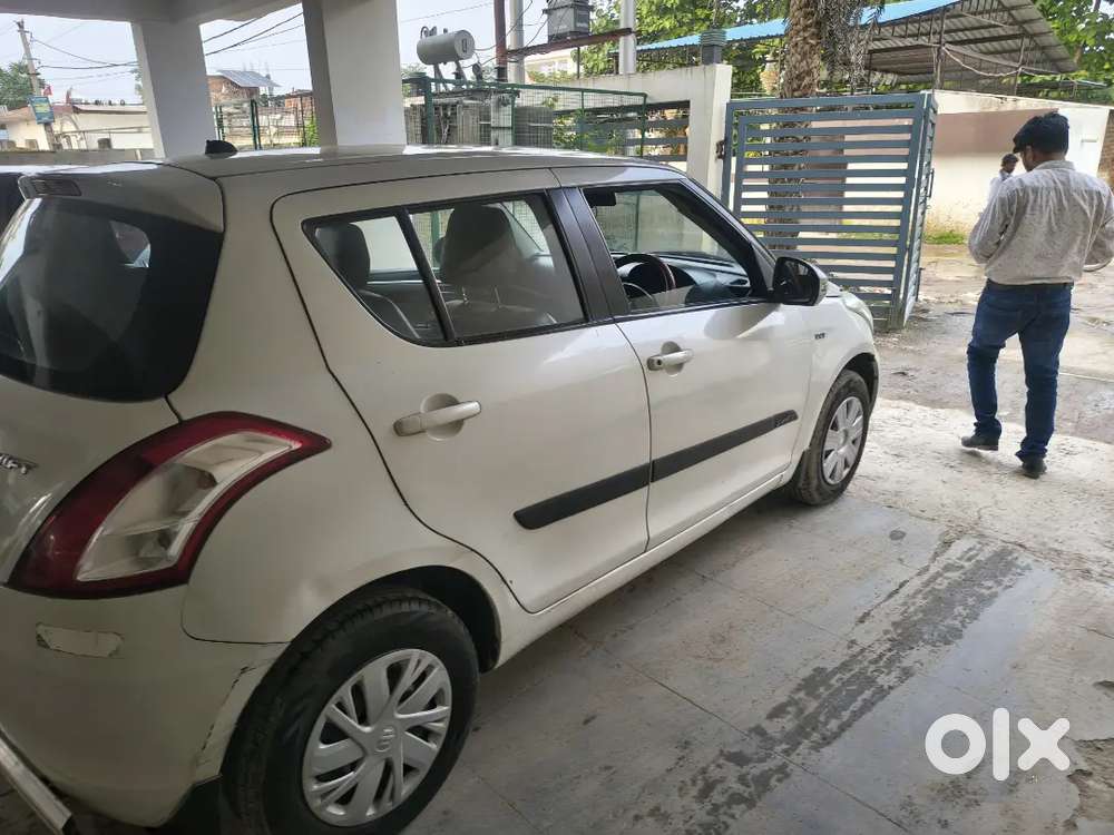 Maruti Swift Vxi 2015