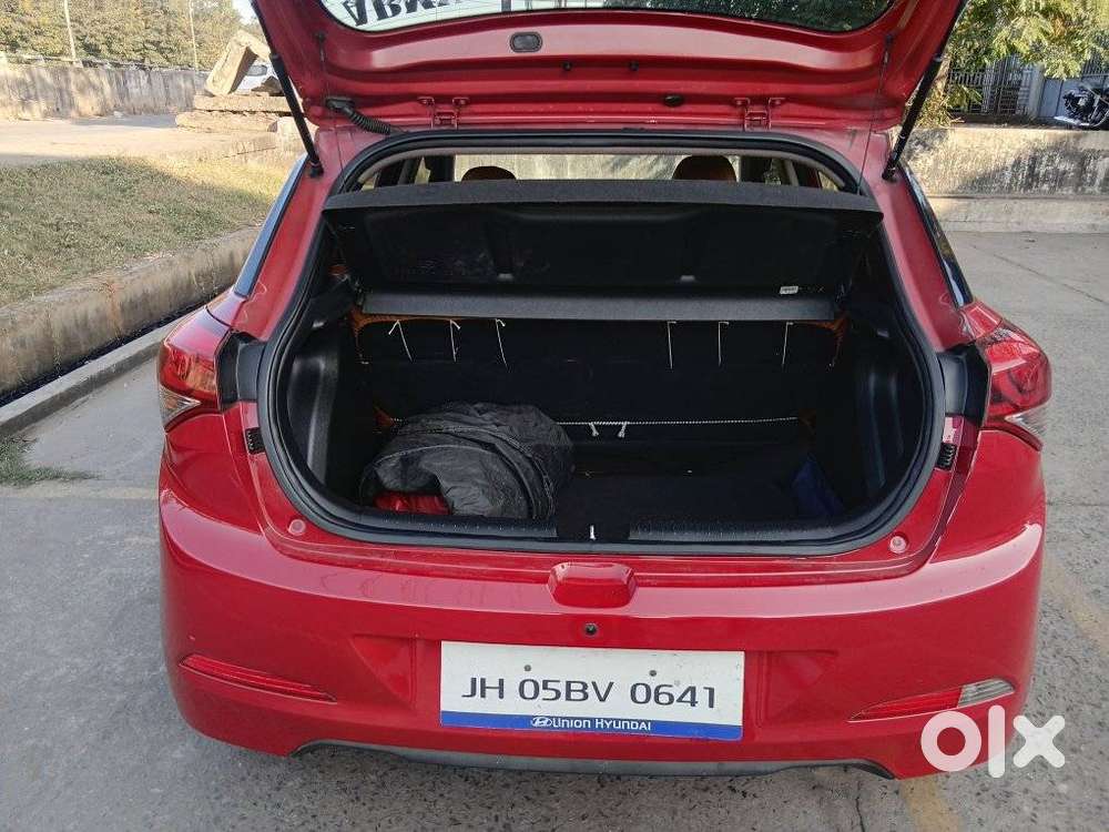 Hyundai Elite I20 Sportz (o) 1.2, 2017, Petrol