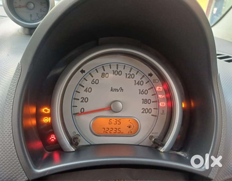 Maruti Suzuki Ritz Vxi, 2014, Petrol