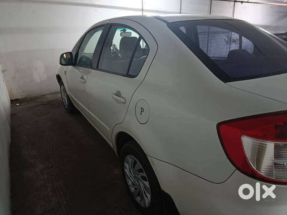 Maruti Suzuki Sx4 2010 Petrol Good Condition