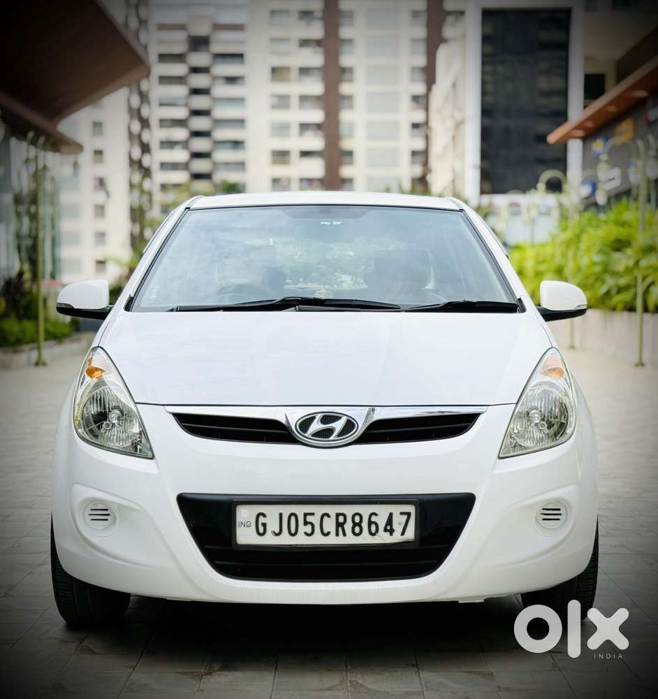 Hyundai I20 Sportz 1.2 Bs-iv, 2011, Petrol