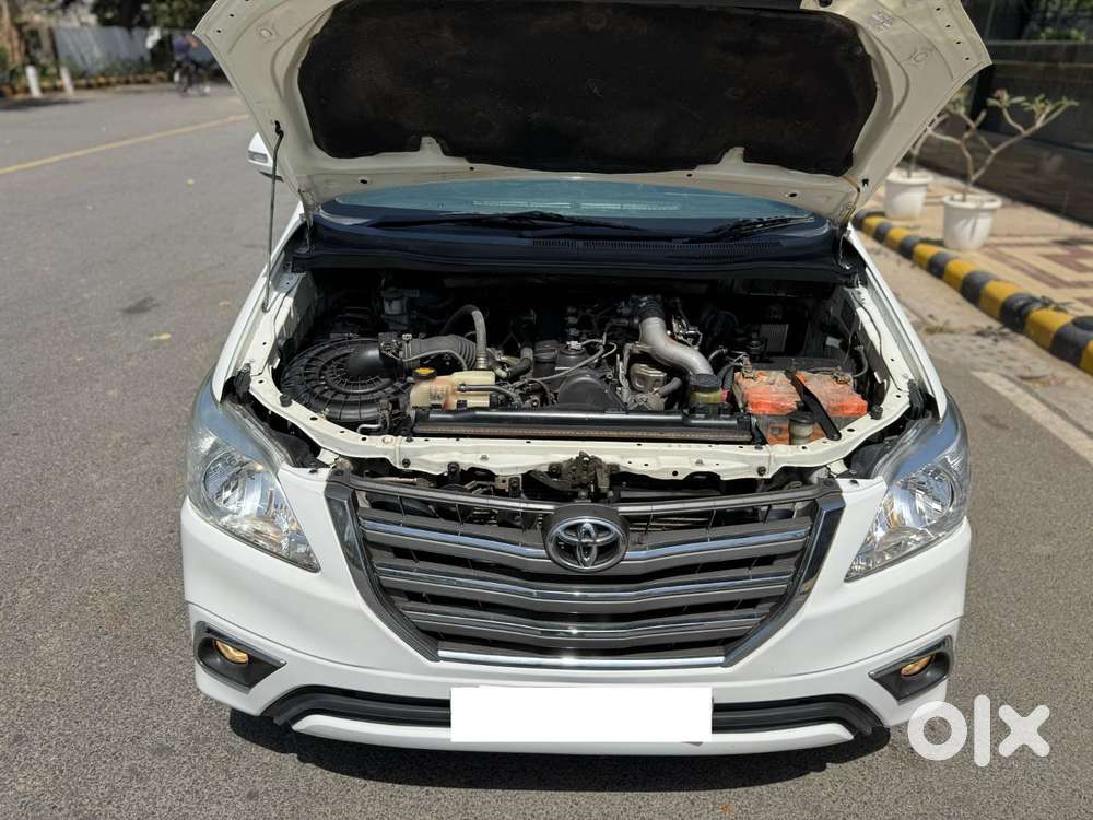 Toyota Innova 2.5 Zx 7 Str Bs-iv, 2015, Diesel