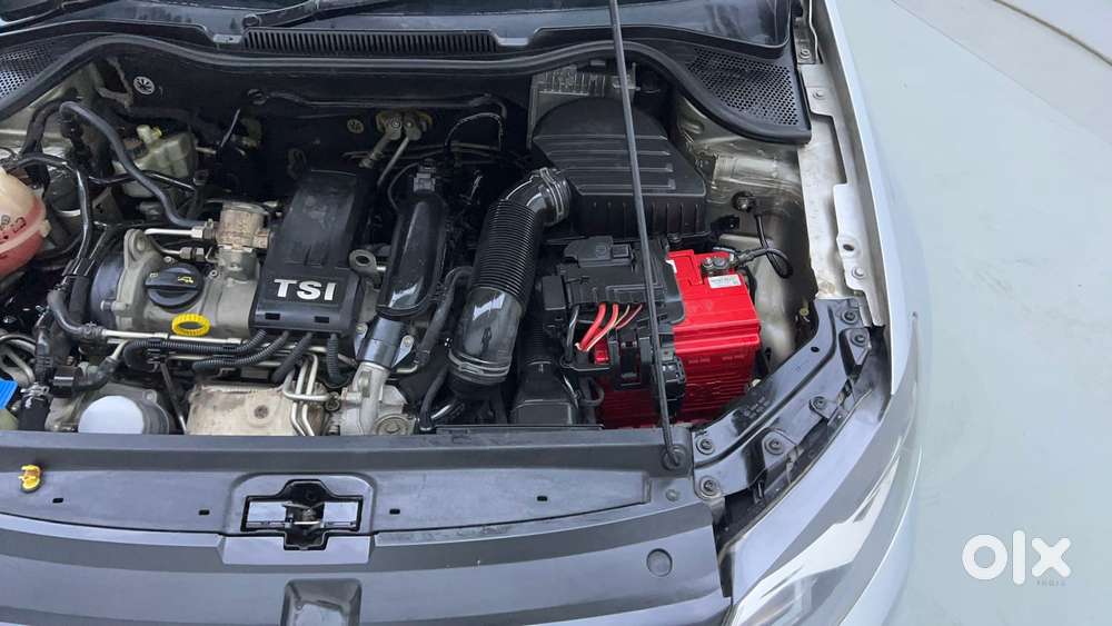 Volkswagen Vento Petrol Highline, 2016, Petrol