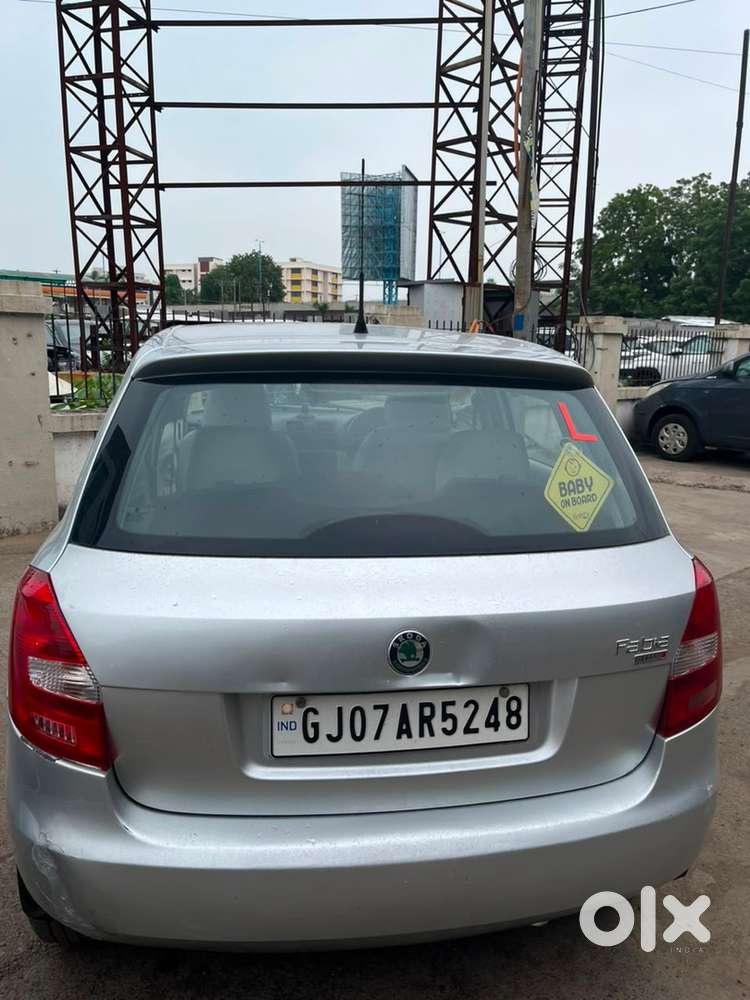 Skoda Fabia Petrol Manual 2nd 2012