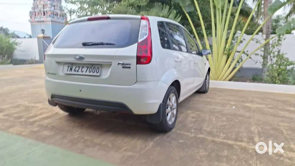 Ford Figo 2011 Diesel 133000 Km Driven