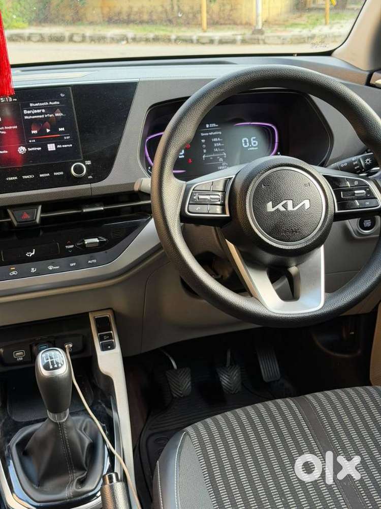 Kia Carens 1.4 Prestige 7 Str, 2024, Petrol