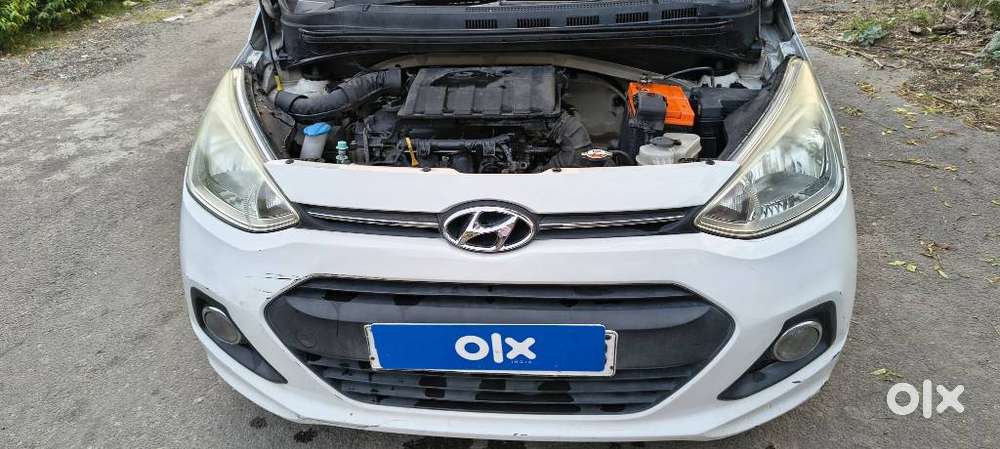 Hyundai I10 Sportz, 2016, Petrol