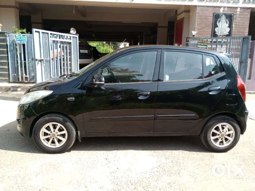 Hyundai I10 Sportz 2012 Second-owner