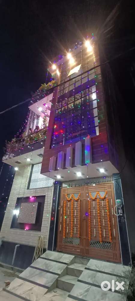 An individual floor for rent