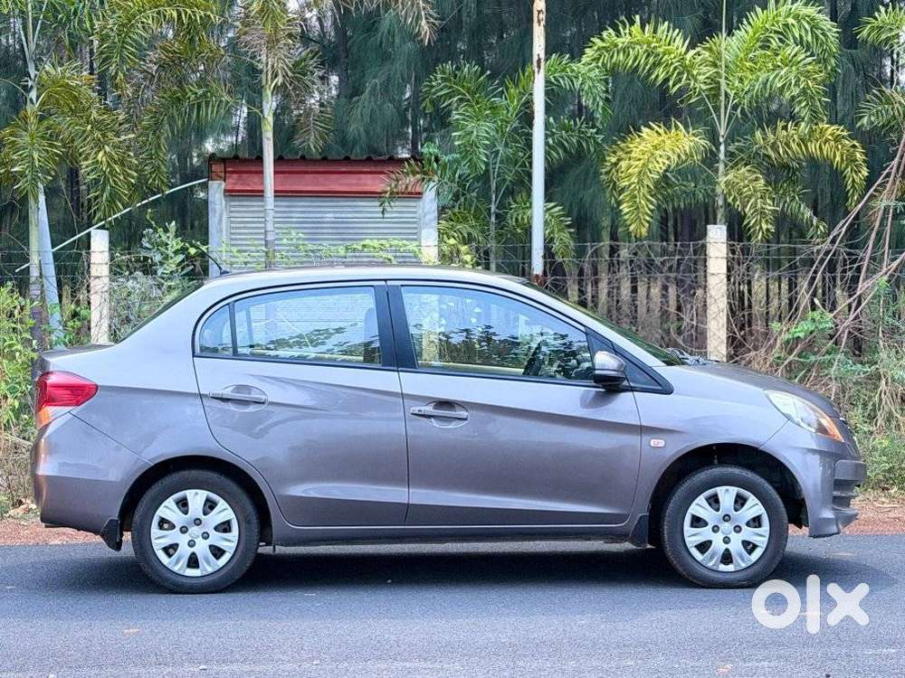 Honda Amaze, 2015, Lpg