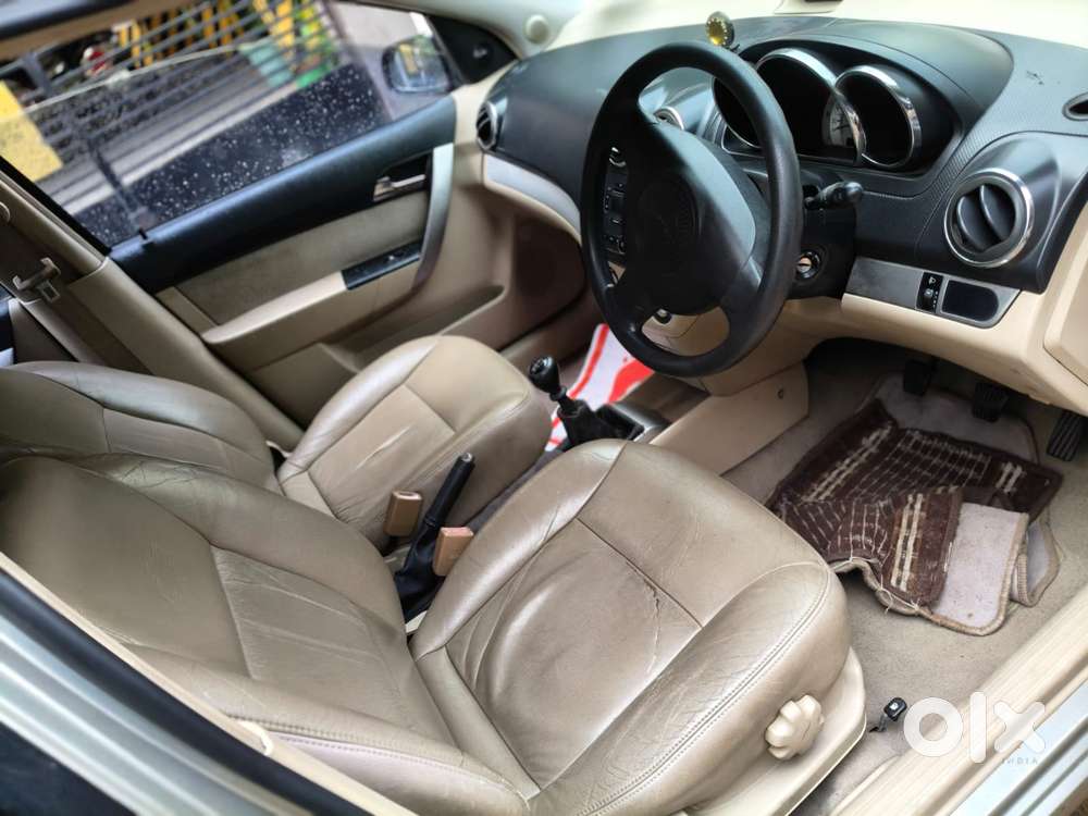 Chevrolet Aveo, 2010, Petrol