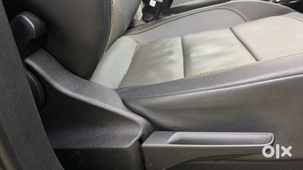 Skoda Kushaq 1.0 Tsi Style At, 2023, Petrol