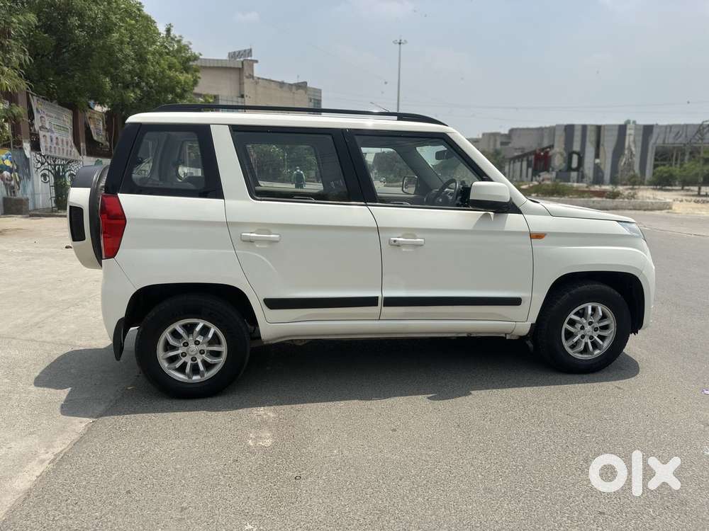 Mahindra Tuv 300 T8, 2016, Diesel