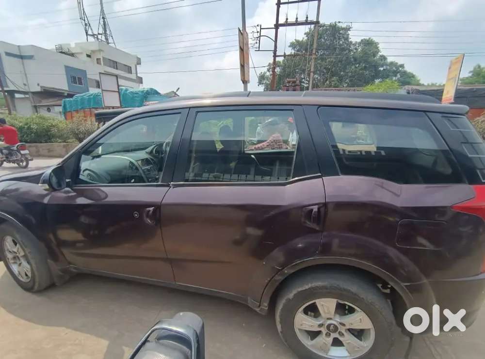 Luxury Suv At A Hatchback Price: Mahindra Xuv 500 2012