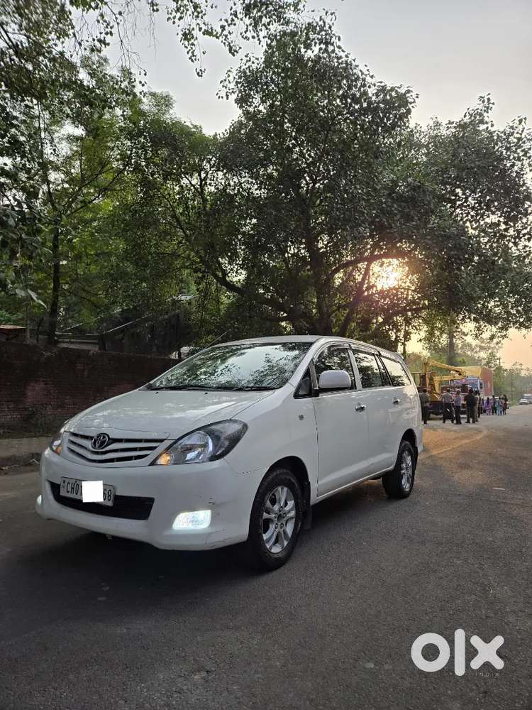 Toyota Innova 2011 Diesel Well Maintained Vip Number 0068