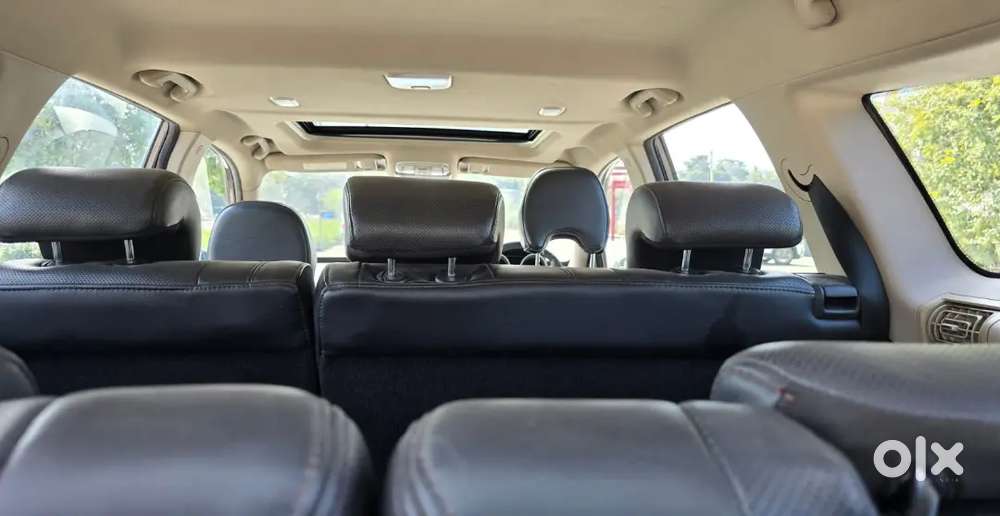 Mahindra Xuv500 2018 Diesel 78000 Km Driven, Zero Strach,