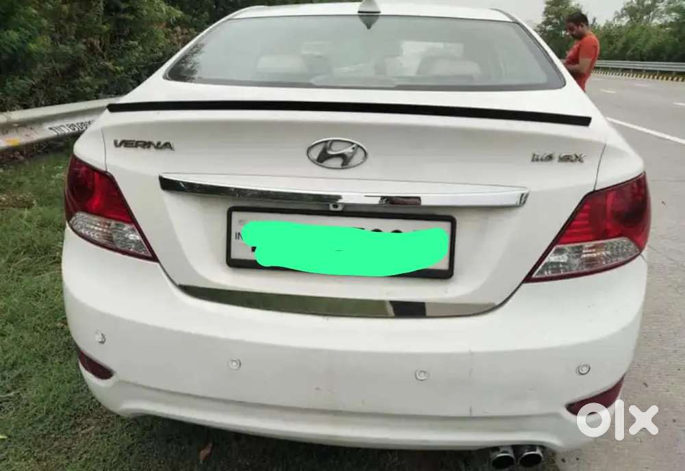 Hyundai Verna Up 32 H