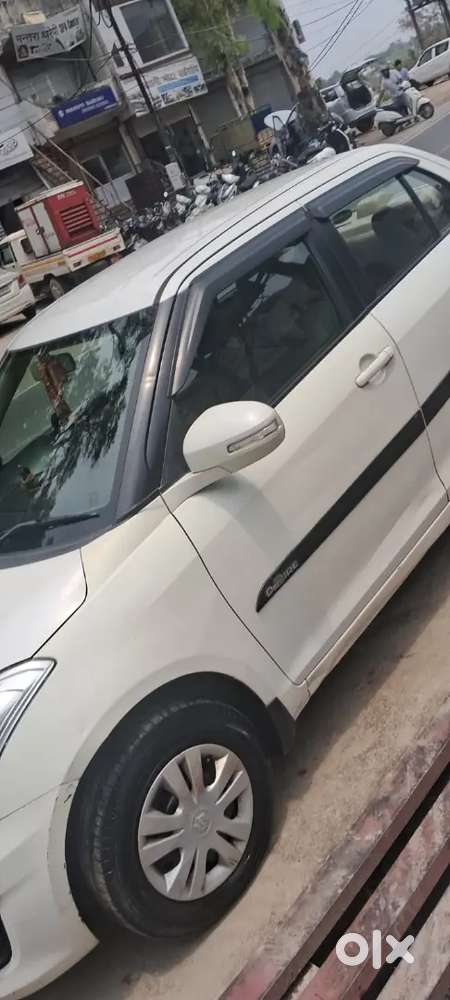 Maruti Suzuki Dzire Vxi 2015