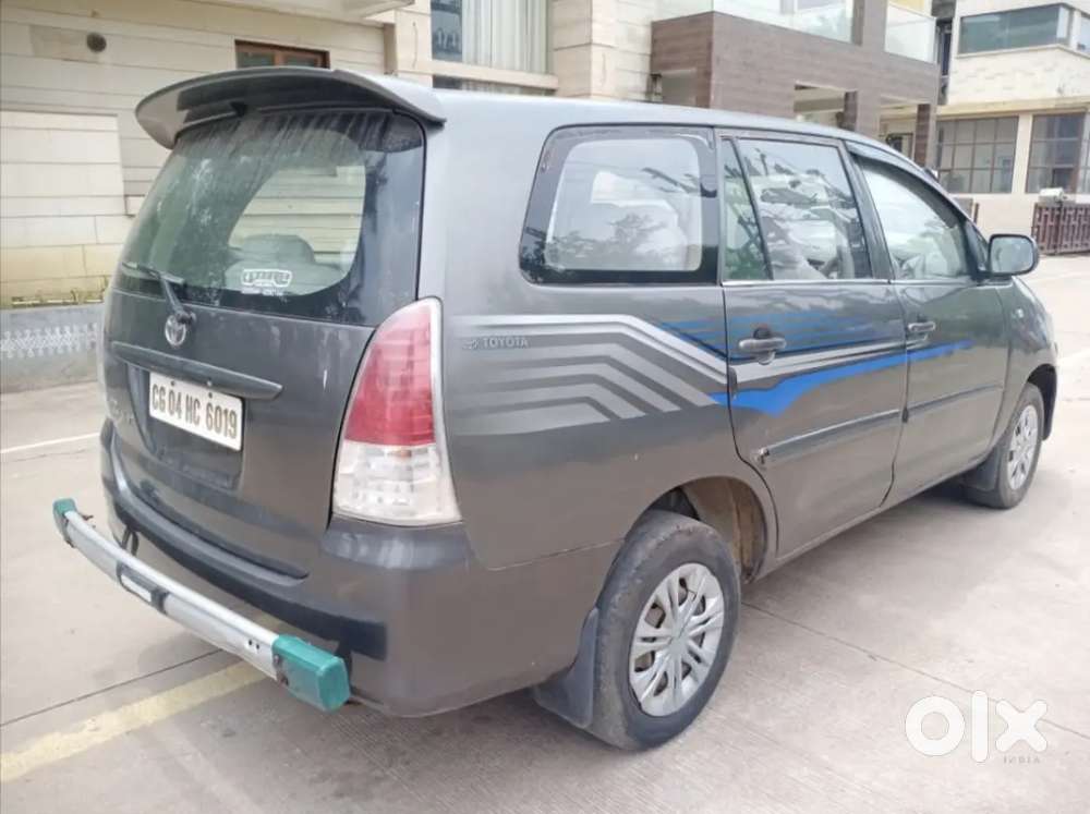 Toyota Innova 2.5 Gx 2011