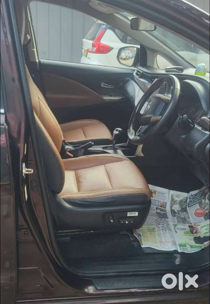 Toyota Innova Crysta 2.8z Automatic, 2017, Diesel