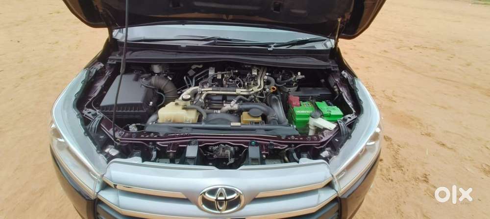 Toyota Innova 2.5 Vx 8 Seater Bs Iv, 2017, Diesel
