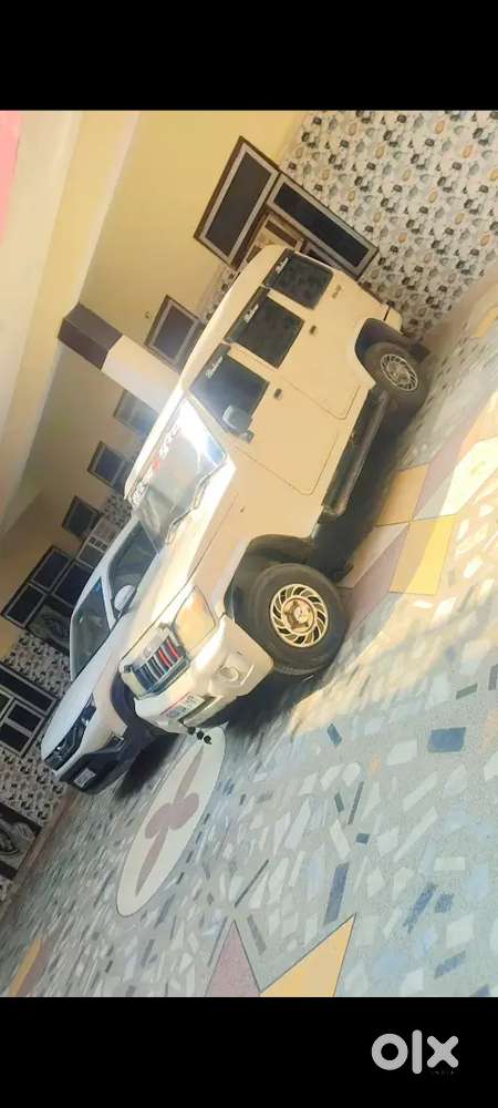 Mahindra Bolero Neo 2007 Variant