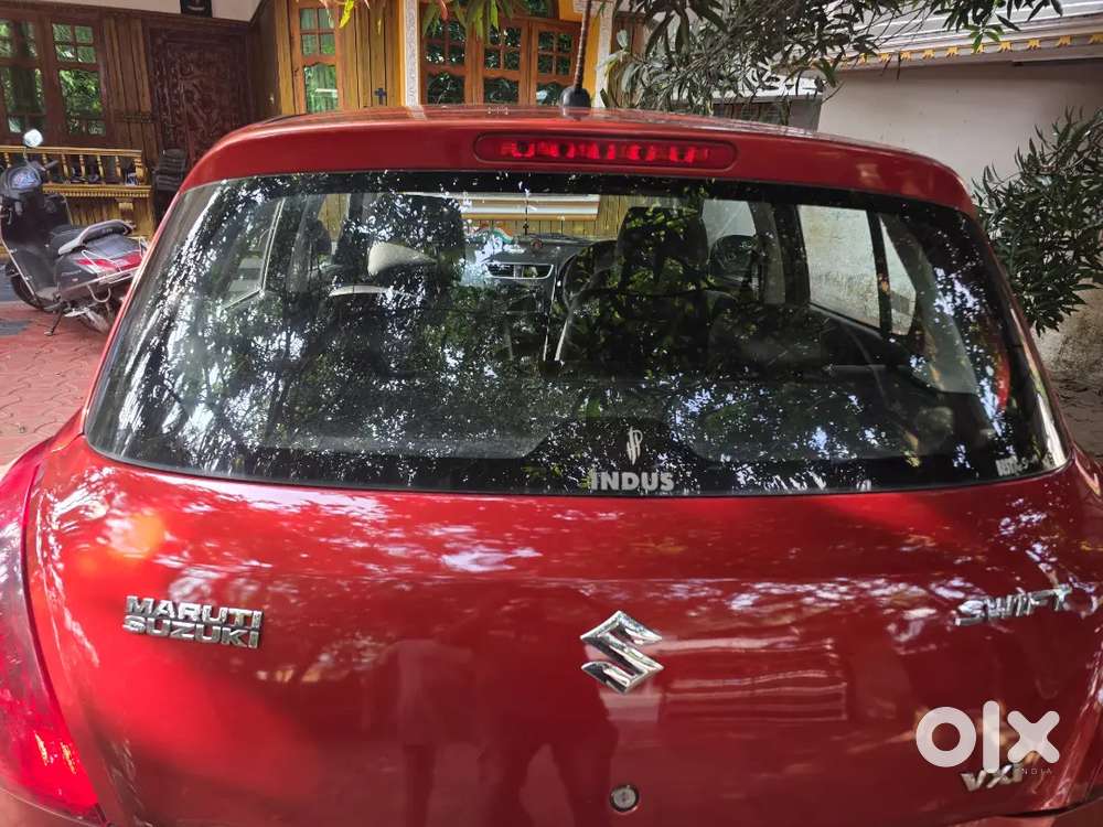 Maruti Suzuki Swift 2012 Petrol 95000 Km Driven