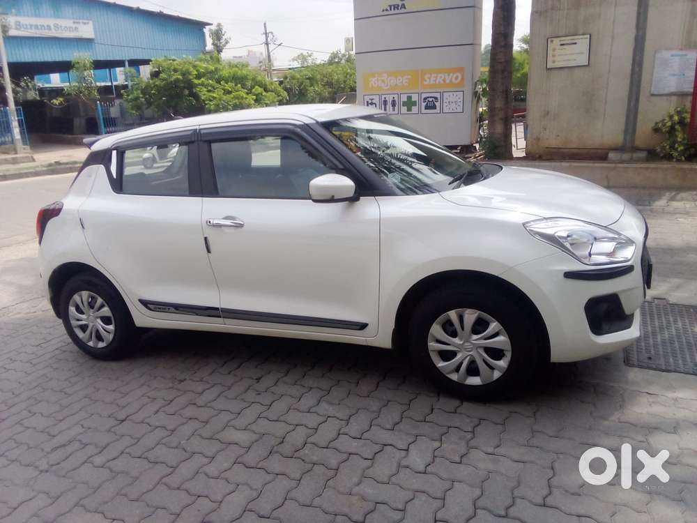Maruti Suzuki Swift Vvt Vxi, 2021, Petrol