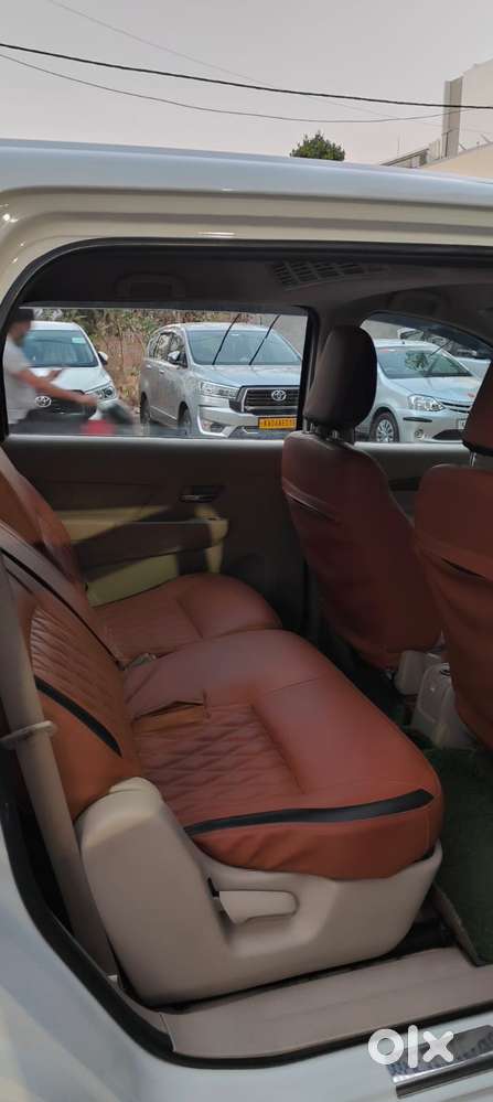 Maruti Suzuki Ertiga 2022-2023 Vxi Cng, 2024, Cng & Hybrids