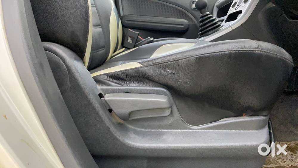 Maruti Suzuki Ritz Vxi, 2015, Petrol