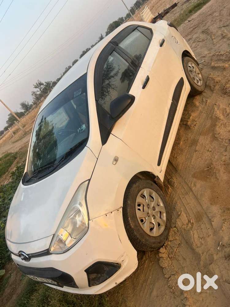 Hyundai Xcent 2016