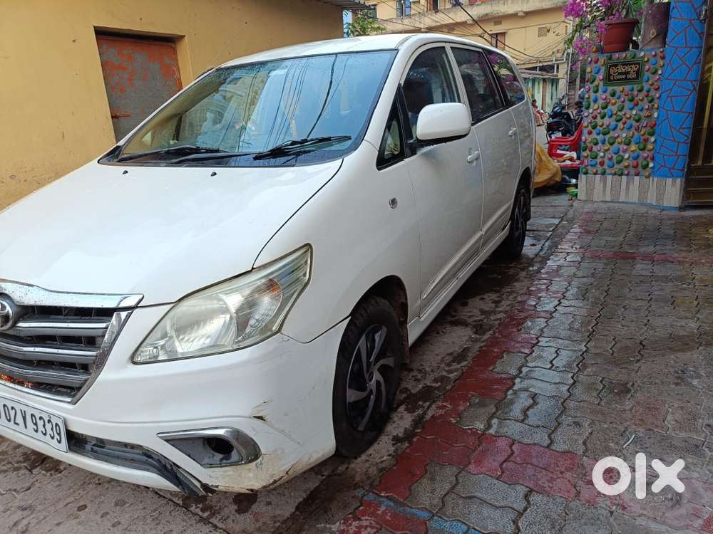 Toyota Innova 2.5 Z Diesel 7 Seater, 2015, Diesel