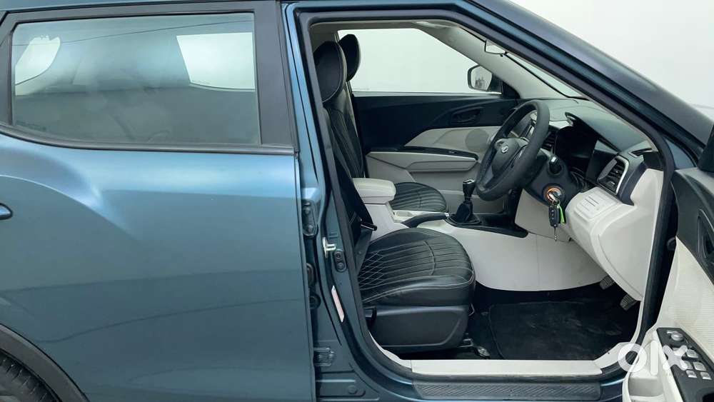 Mahindra Xuv300 W6, 2021, Petrol