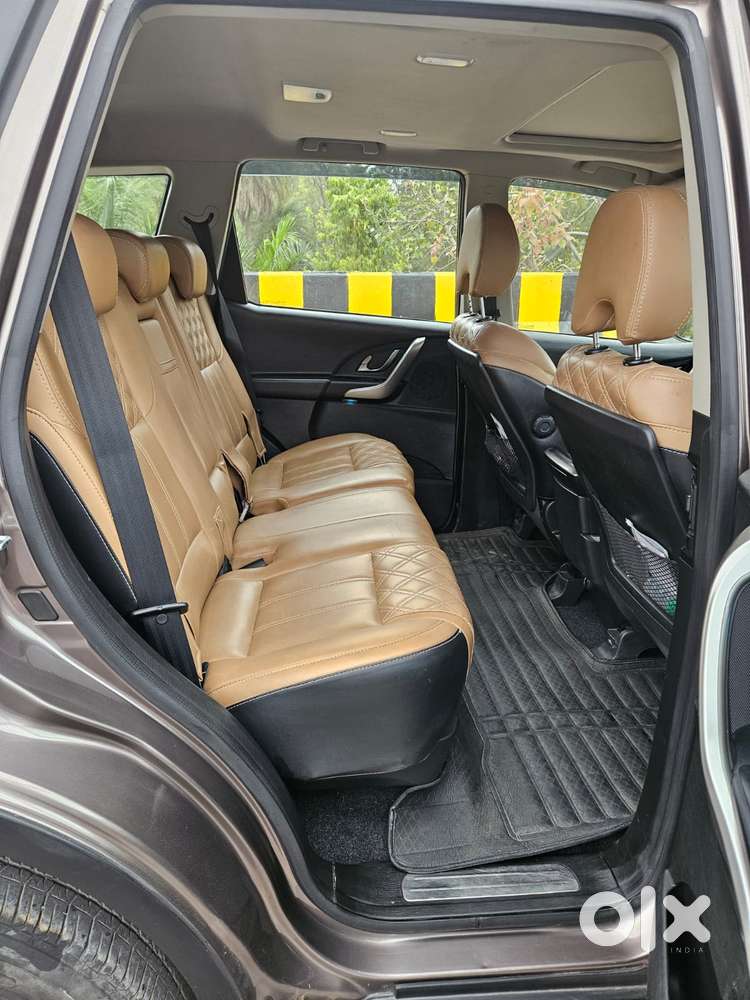 Mahindra Xuv500 W9 At 1.99, 2019, Diesel