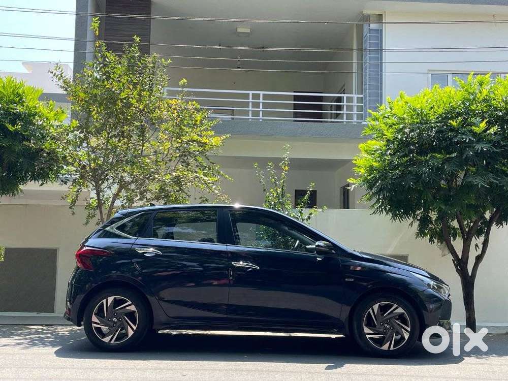 Hyundai I20 Asta (o) 1.0 Turbo Dct, 2023, Petrol