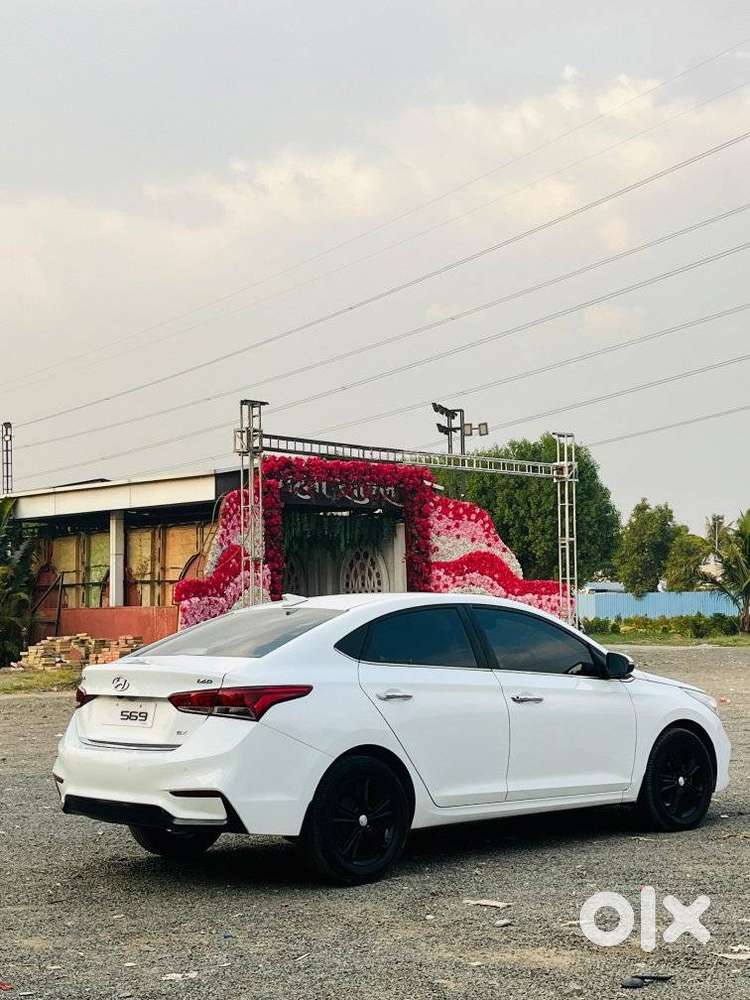 Hyundai Verna Crdi 1.6 At Ex, 2018, Diesel