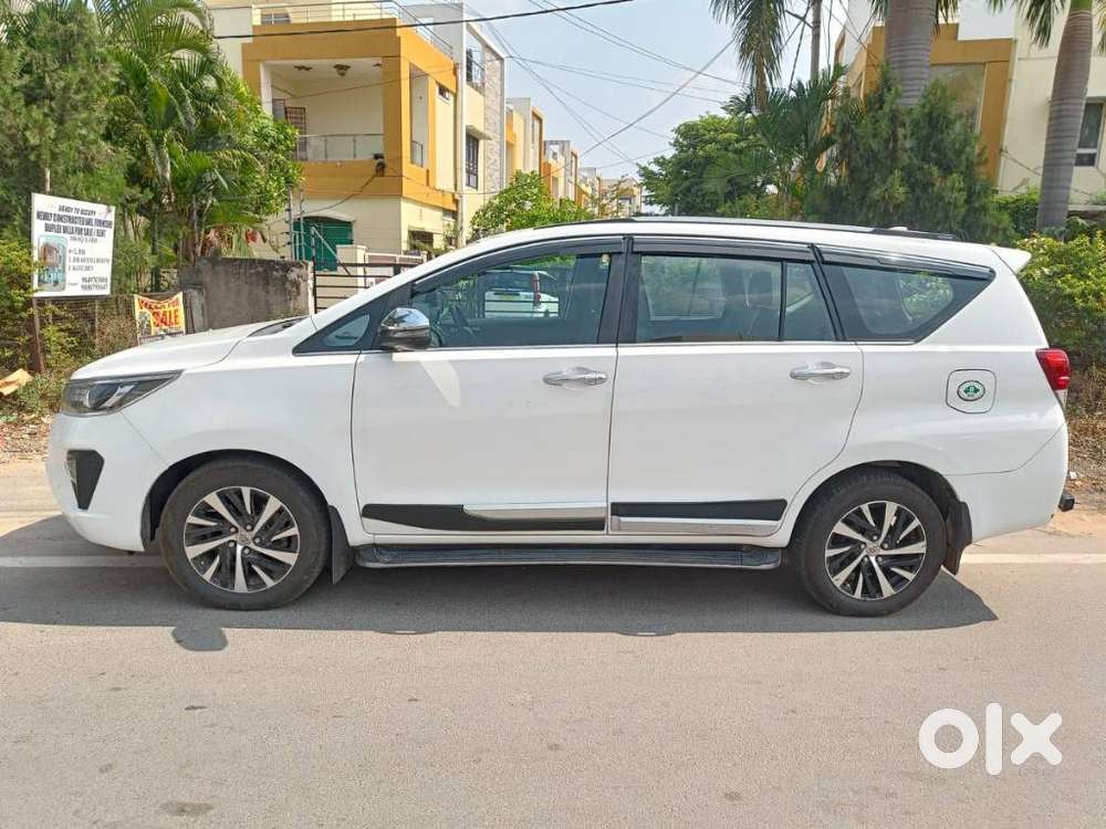 Toyota Innova Crysta 2.4 Z 7 Str, 2022, Diesel