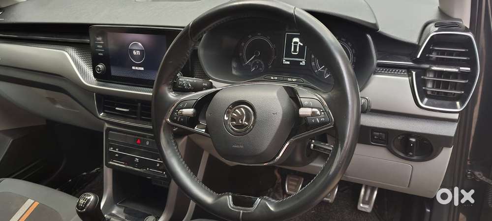 Skoda Kushaq 1.0 Tsi Ambition, 2022, Petrol
