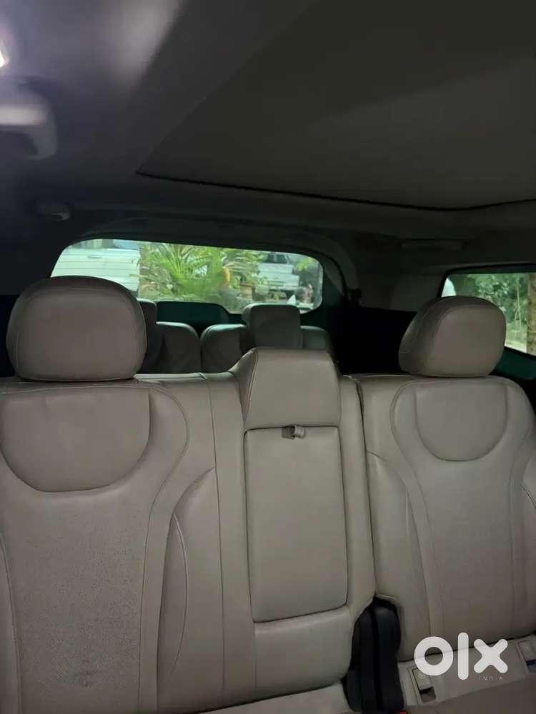 Mahindra Xuv700 Ax7 2021