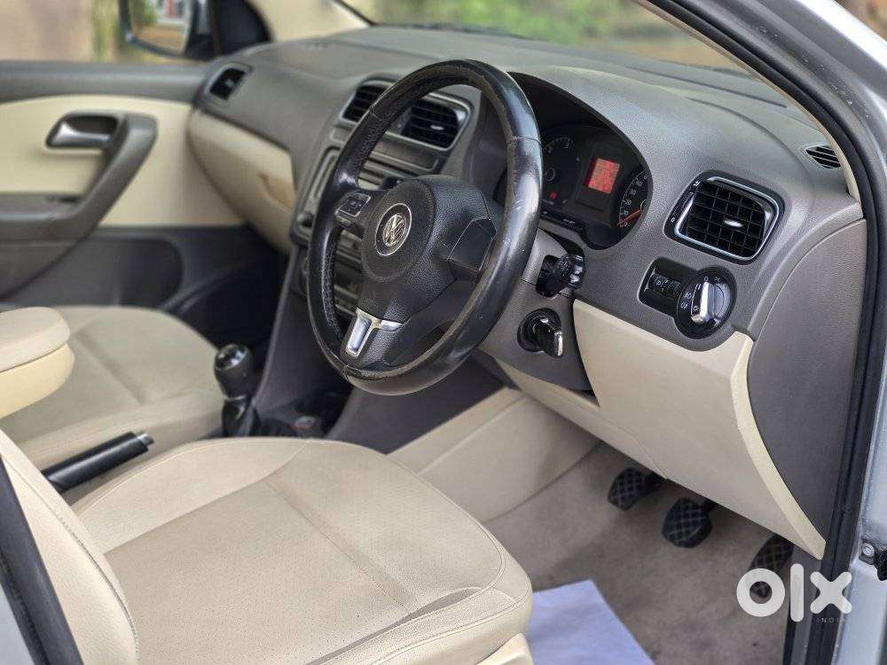 Volkswagen Vento Magnific 1.6 Highline, 2014, Diesel