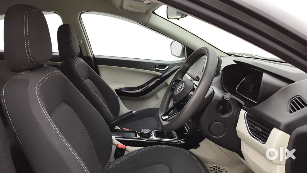 Tata Nexon 1.2 Revotron Xz Plus, 2022, Petrol