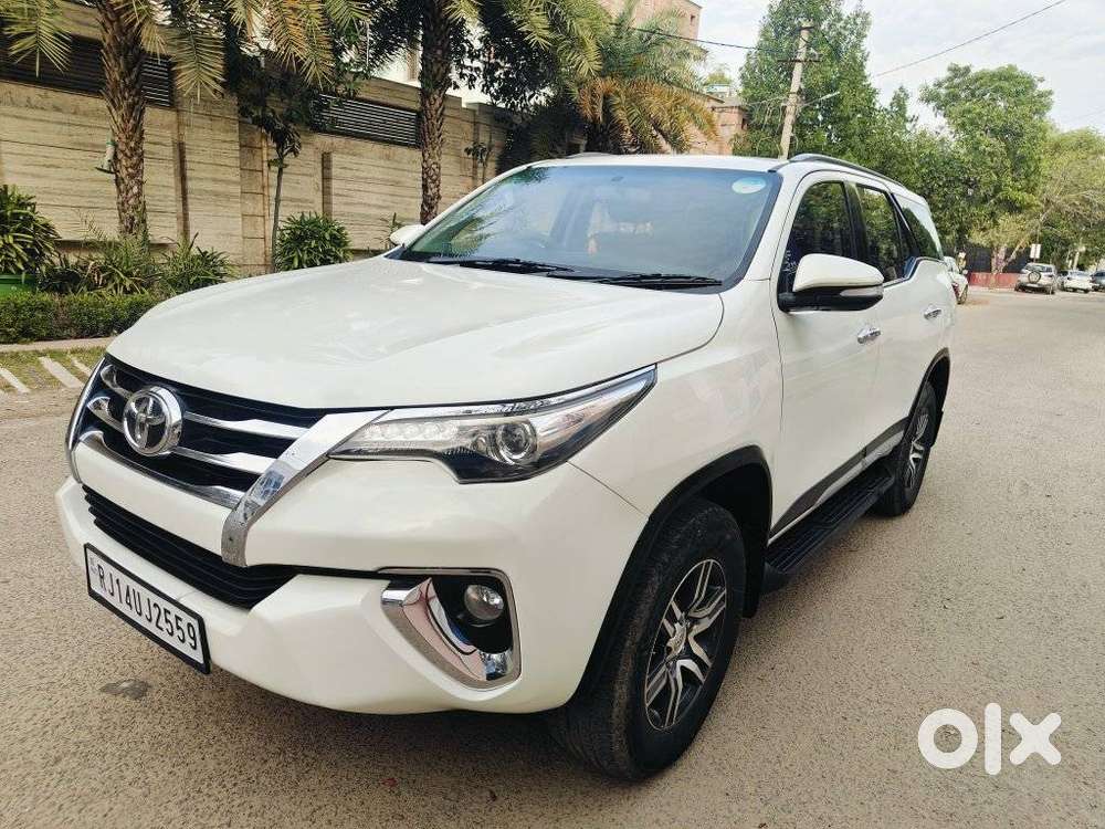 Toyota Fortuner 4x2 At 2.8 Diesel, 2017, Diesel