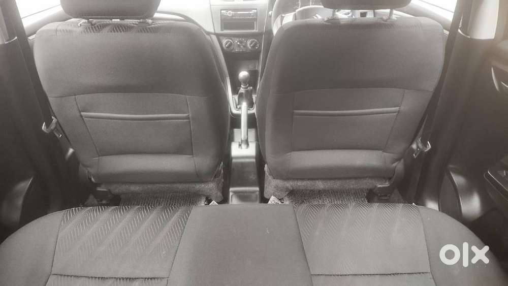 Maruti Suzuki Swift Vxi, 2012, Petrol