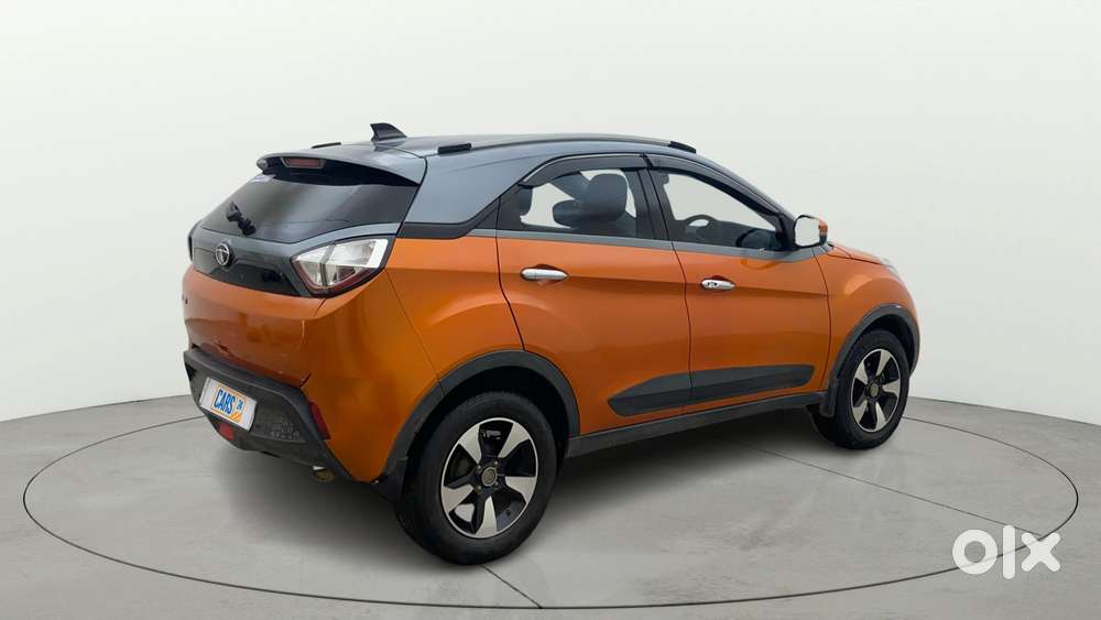 Tata Nexon 1.2 Revotron Xza Plus Dualtone, 2019, Petrol