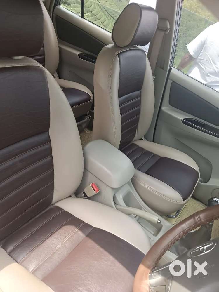 Toyota Innova 2.5 Zx 2013 Oct Make
