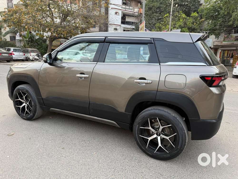 Maruti Suzuki Brezza 1.5 Vxi Smart Hybrid, 2022, Petrol