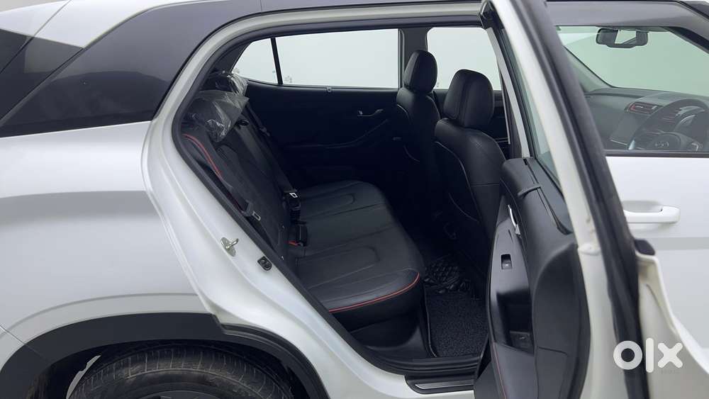 Hyundai Creta Sx (o) 1.5 Petrol Cvt Knight, 2023, Petrol